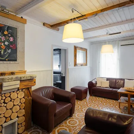 Patakpart Vendeghaz Apartment Egerszalok