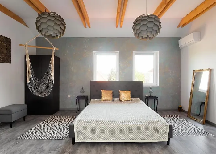 Patakpart Vendeghaz Lejlighed *