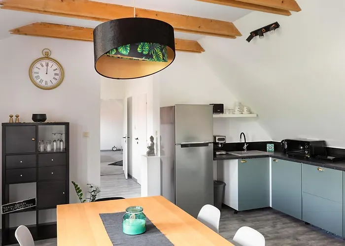 Patakpart Vendeghaz Lejlighed Egerszalók