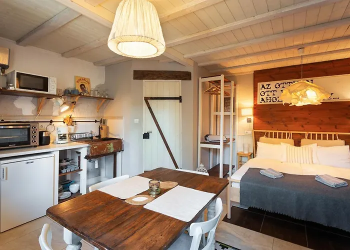 Patakpart Vendeghaz Lejlighed